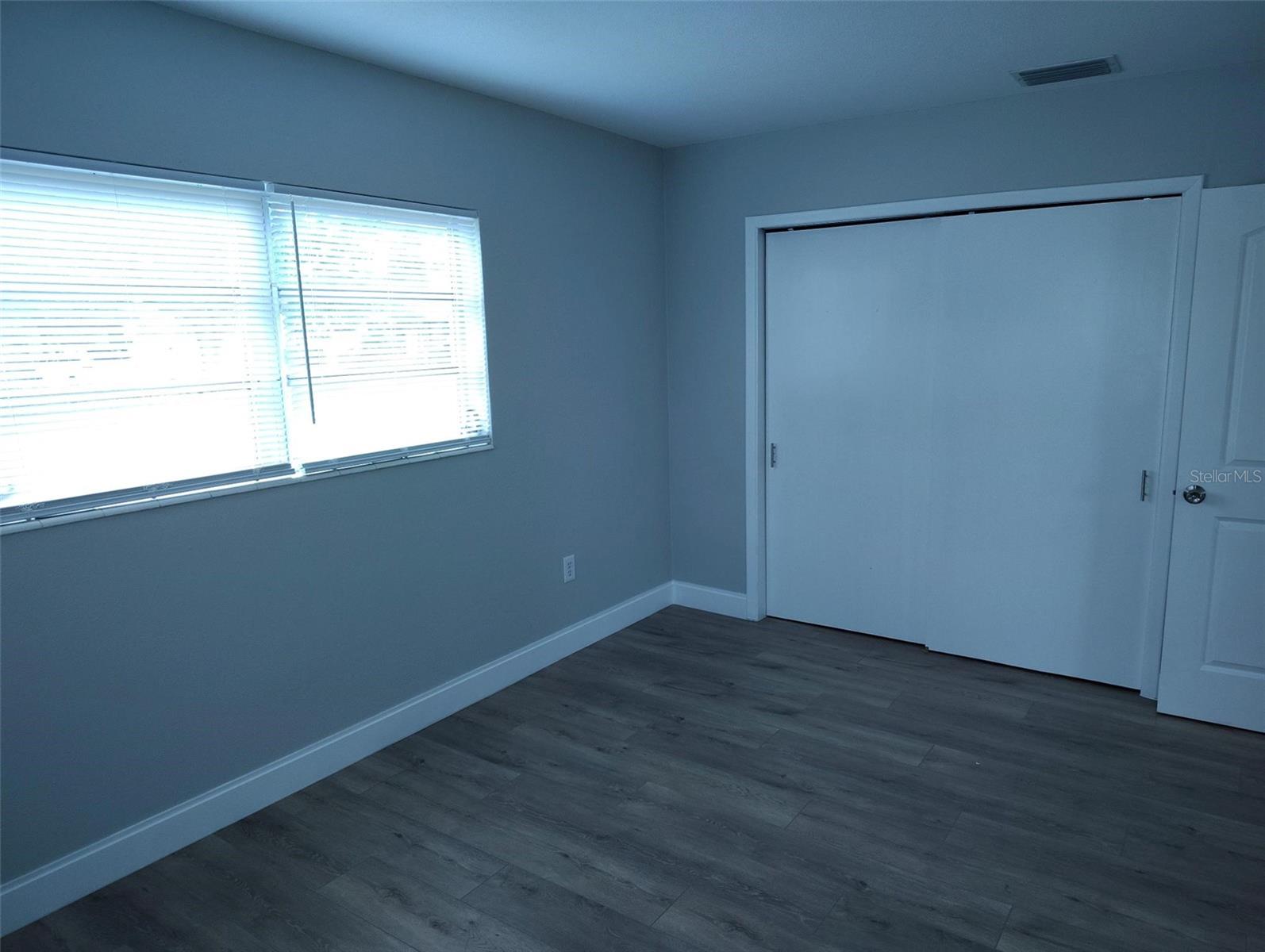 1102 TEMPLE AVE, BRADENTON, FL, 34207