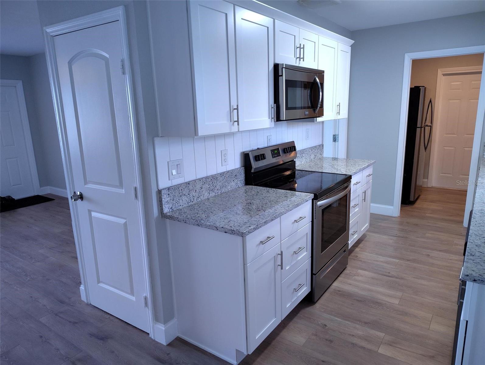 1102 TEMPLE AVE, BRADENTON, FL, 34207