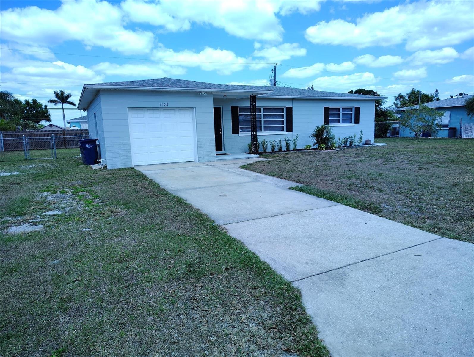 1102 TEMPLE AVE, BRADENTON, FL, 34207