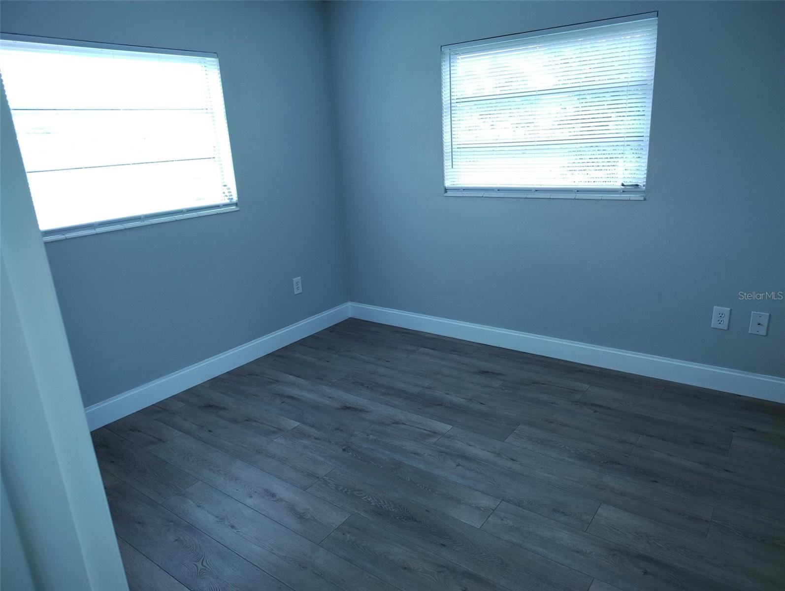 1102 TEMPLE AVE, BRADENTON, FL, 34207