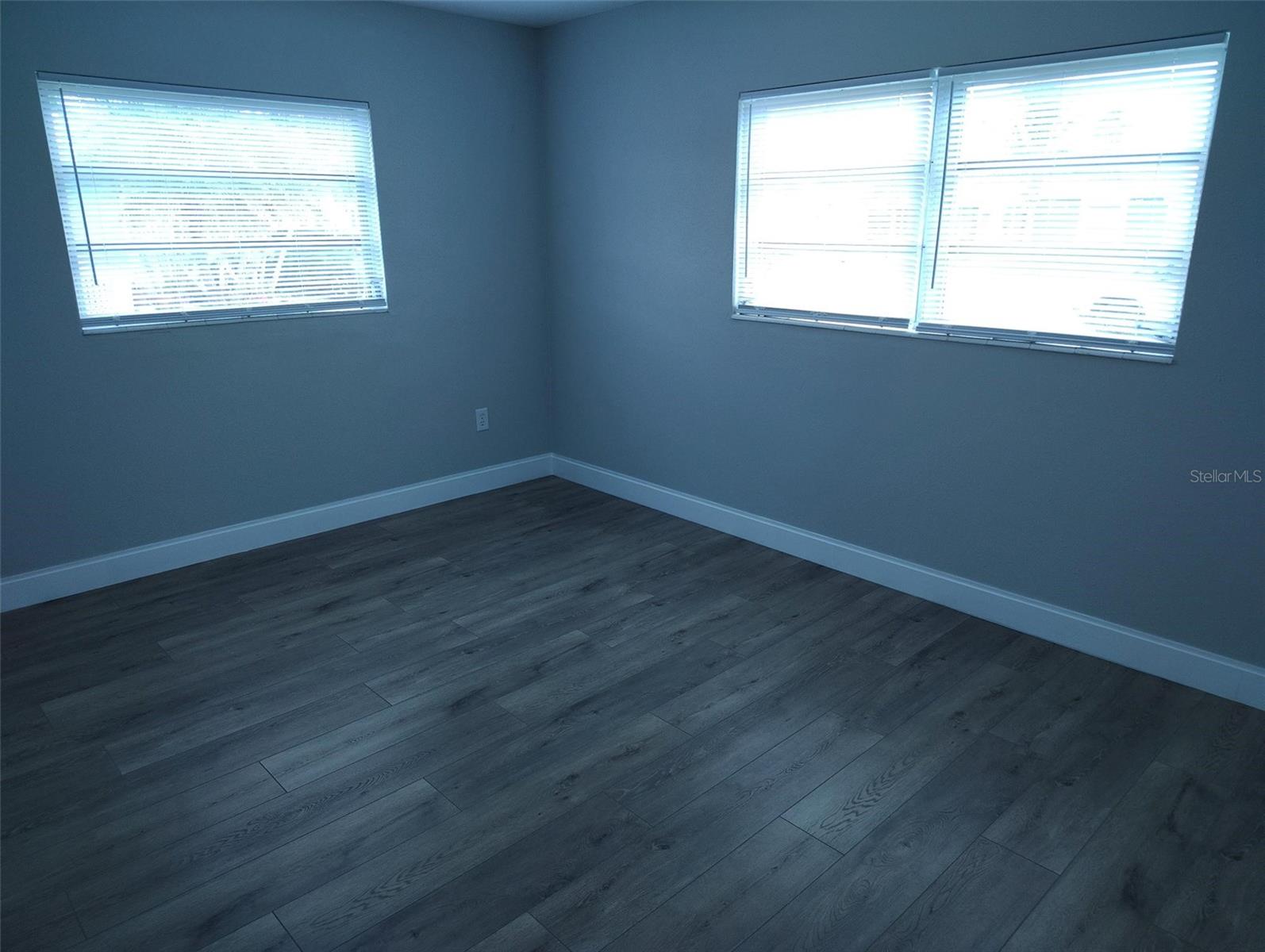 1102 TEMPLE AVE, BRADENTON, FL, 34207