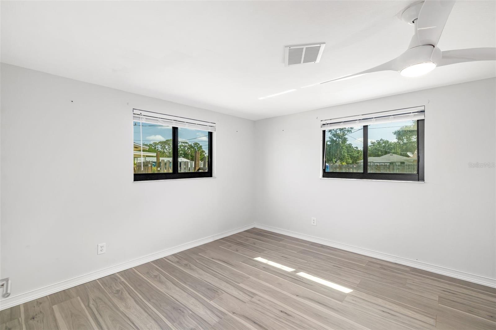 2929 SIESTA DR, VENICE, FL, 34293