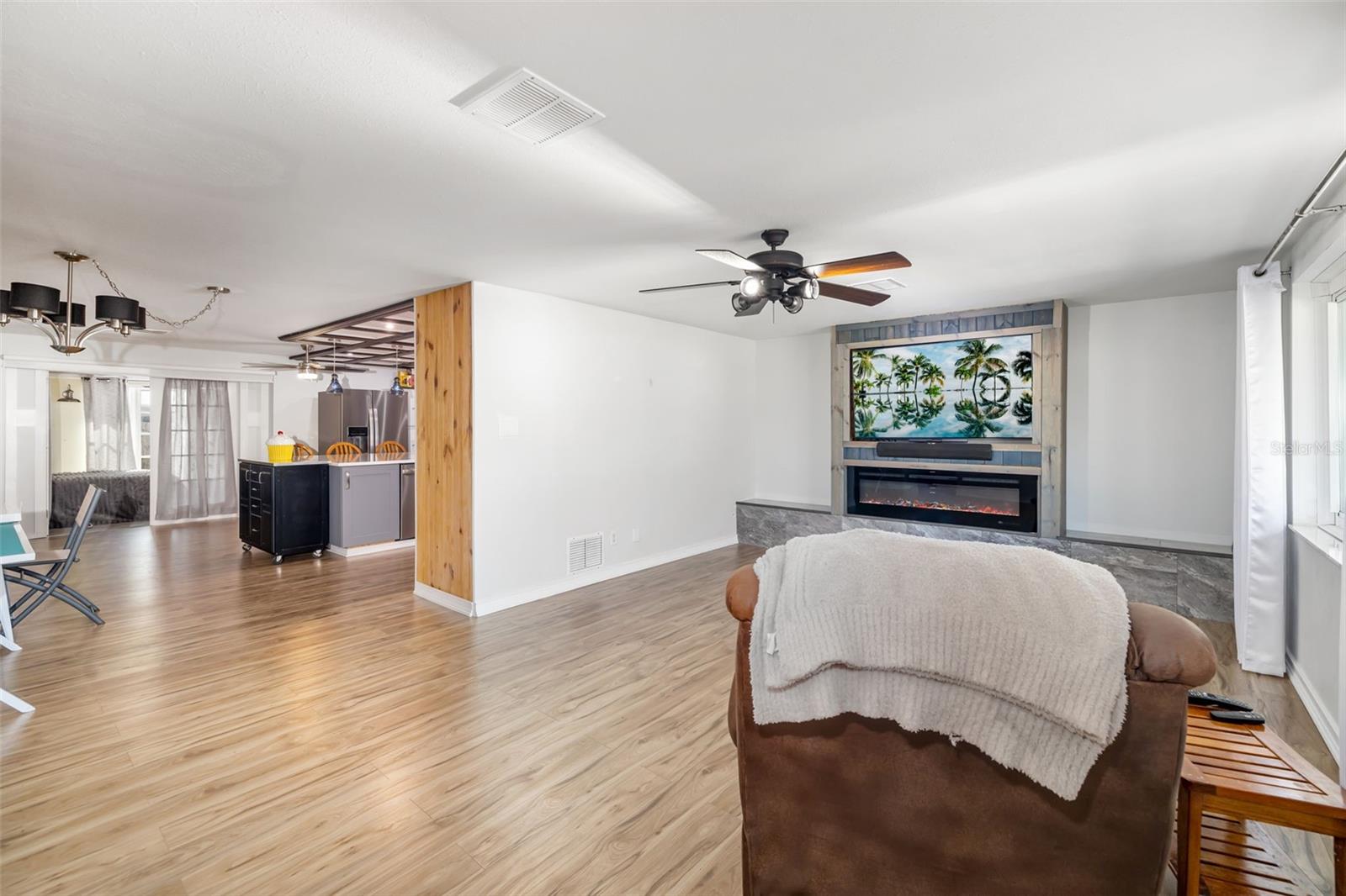 2929 SIESTA DR, VENICE, FL, 34293