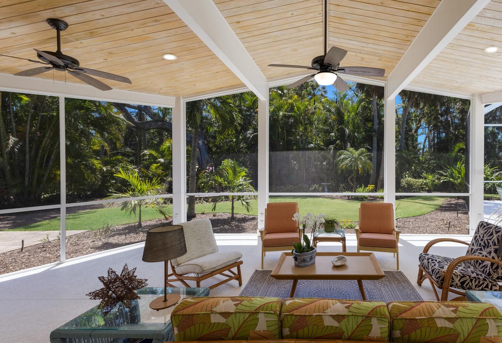 734 INDIAN BEACH CIR, SARASOTA, FL, 34234