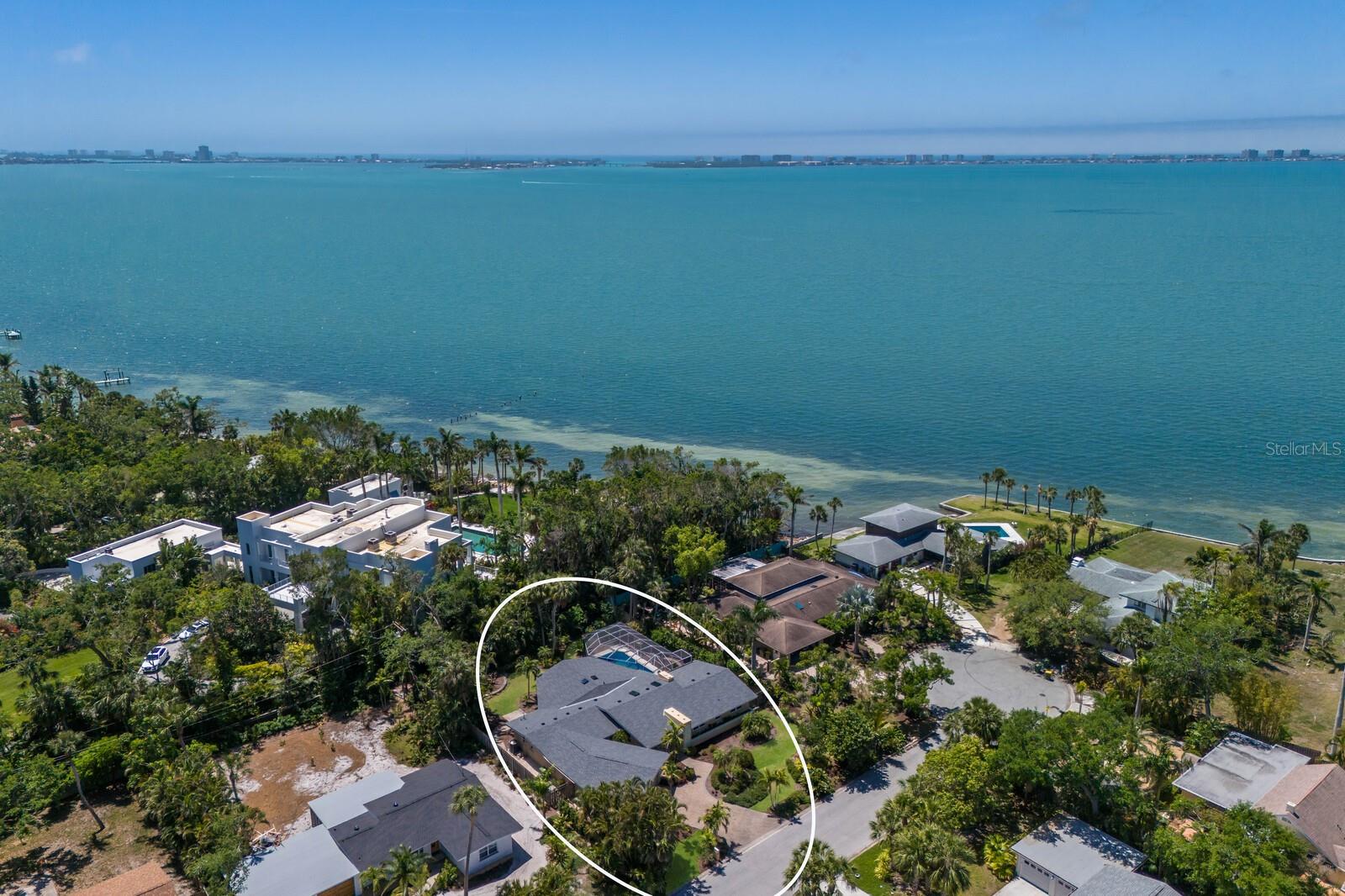 734 INDIAN BEACH CIR, SARASOTA, FL, 34234