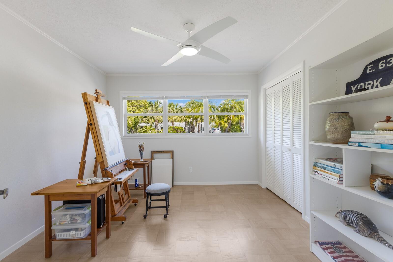 734 INDIAN BEACH CIR, SARASOTA, FL, 34234