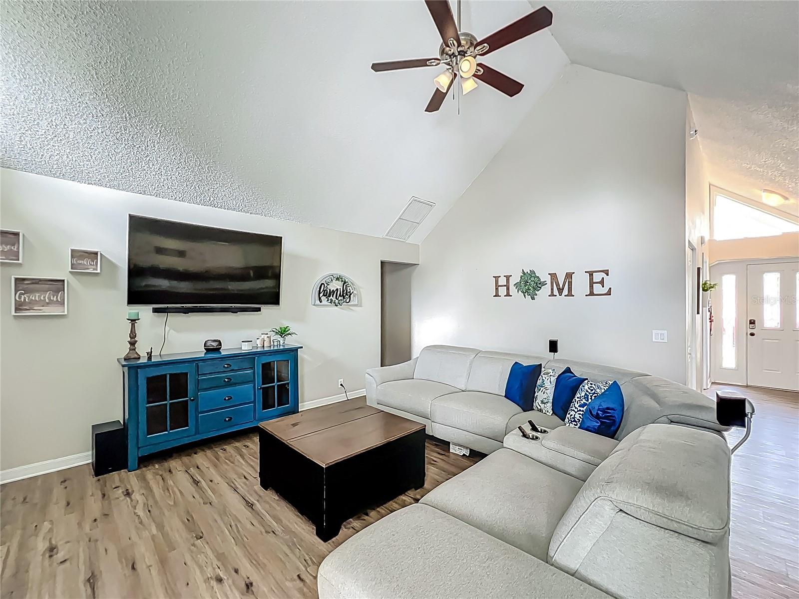 340 VAIL DR, WINTER HAVEN, FL, 33884