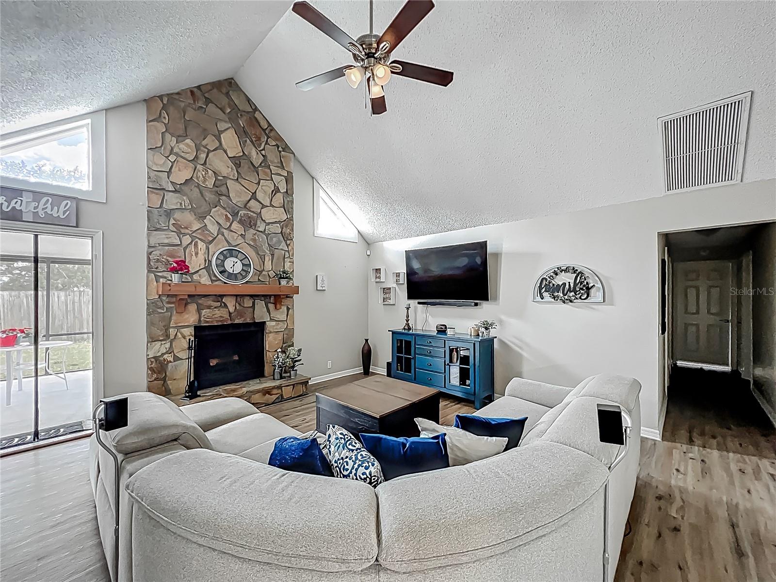 340 VAIL DR, WINTER HAVEN, FL, 33884