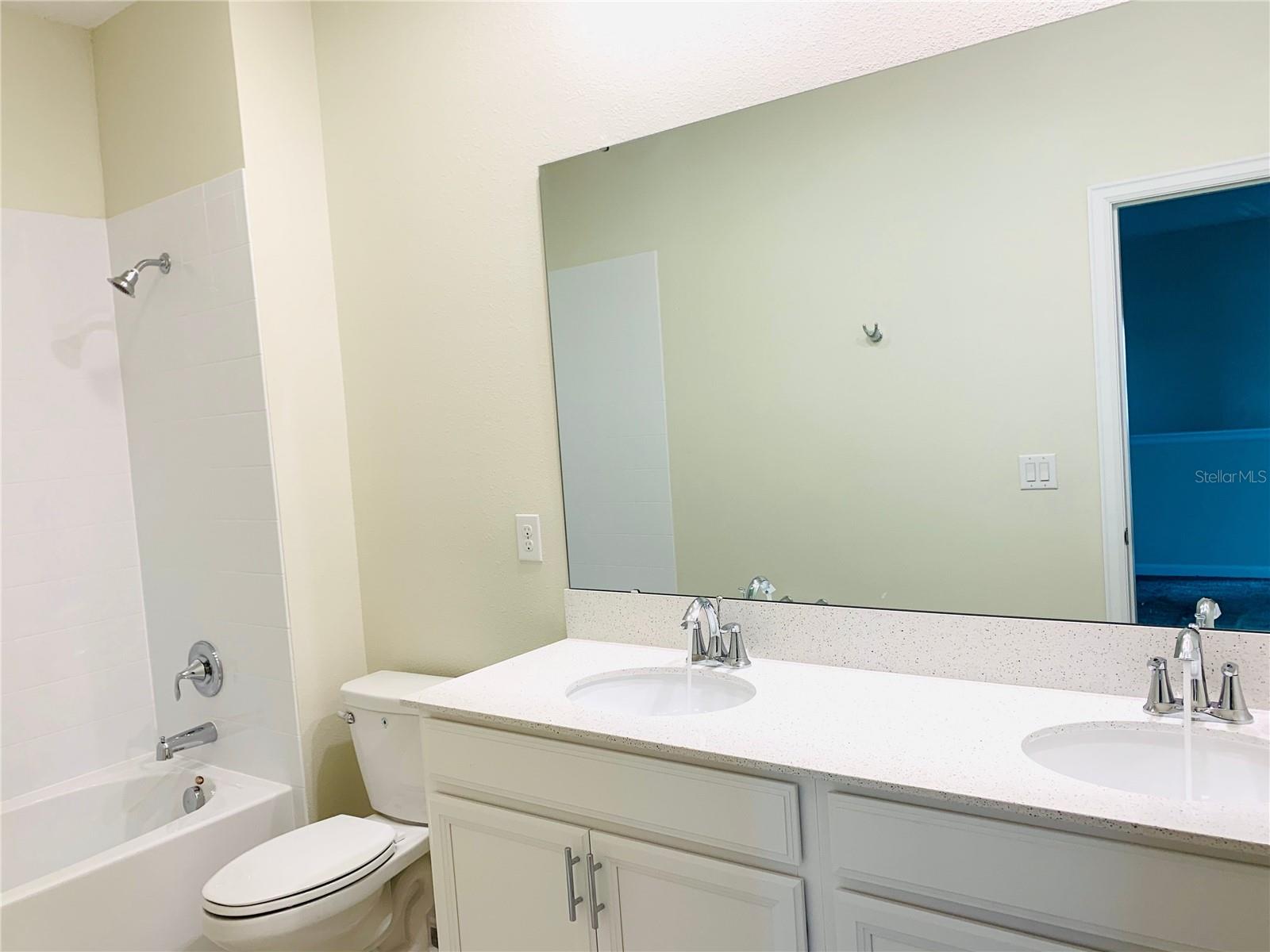8508 GOLF WAY, DAVENPORT, FL, 33896
