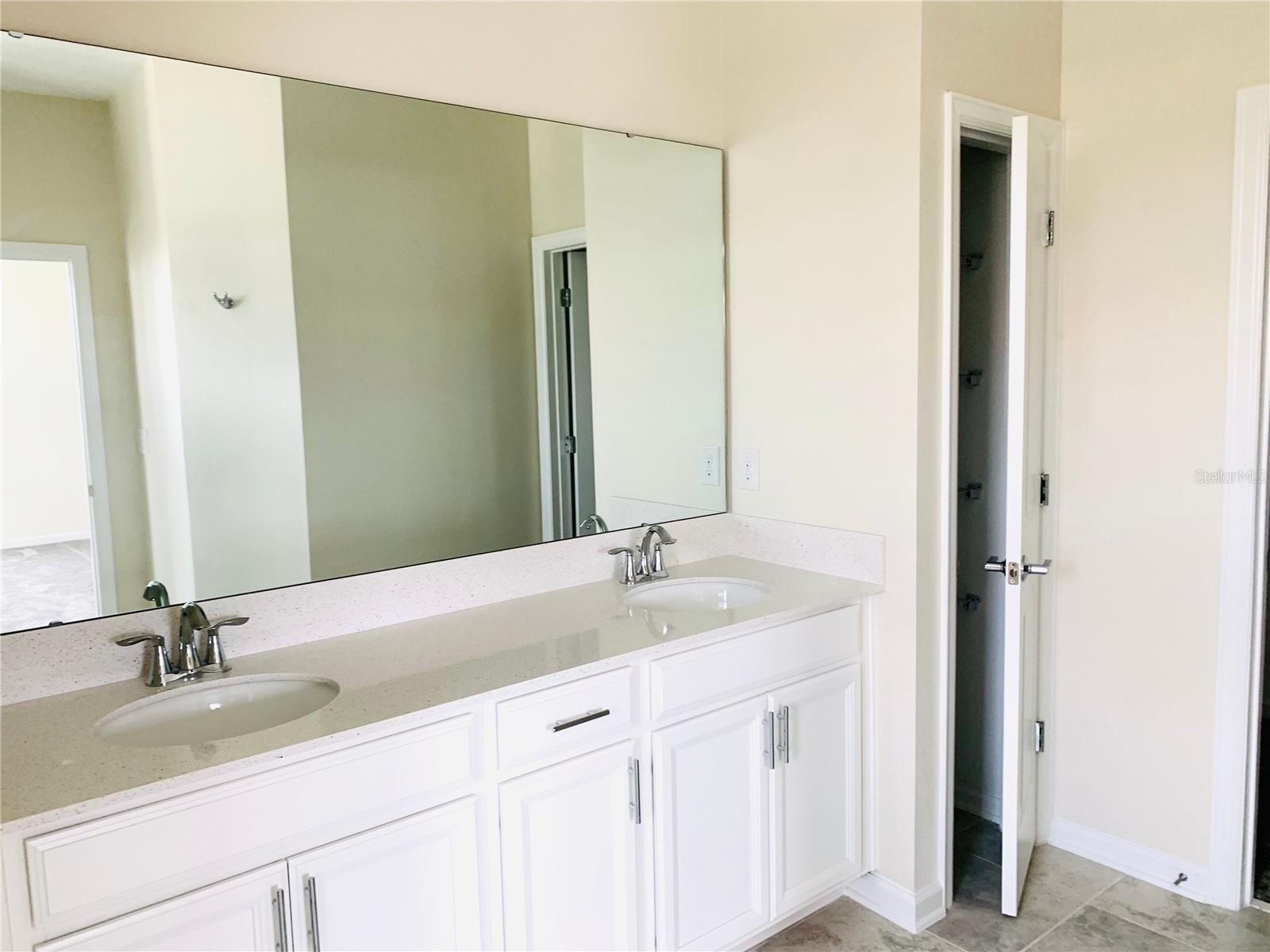8508 GOLF WAY, DAVENPORT, FL, 33896