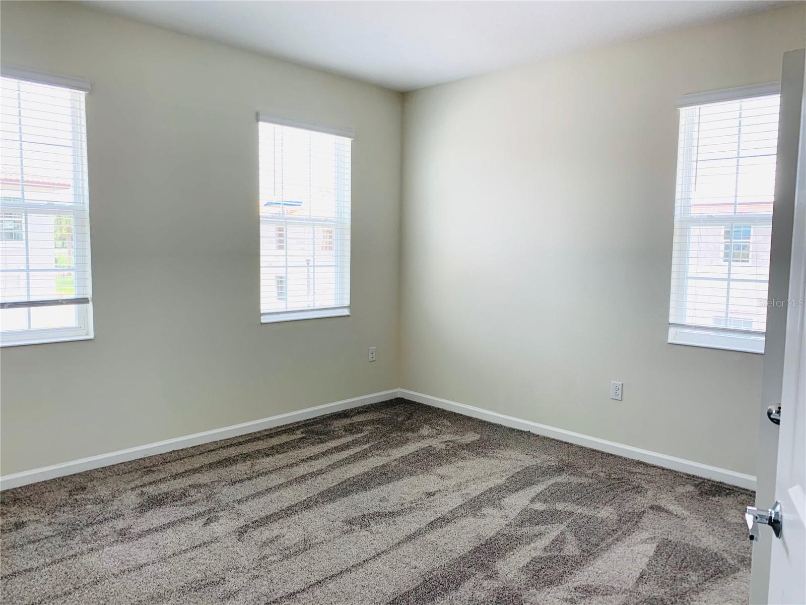 8508 GOLF WAY, DAVENPORT, FL, 33896