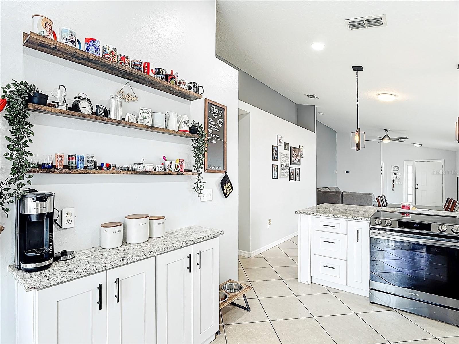 211 SOUTHBRIDGE CIR, KISSIMMEE, FL, 34744