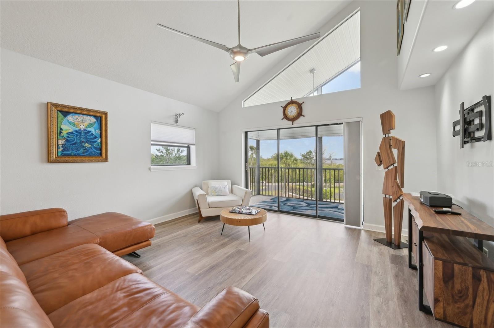 515 LEFFINGWELL AVE #211, ELLENTON, FL, 34222