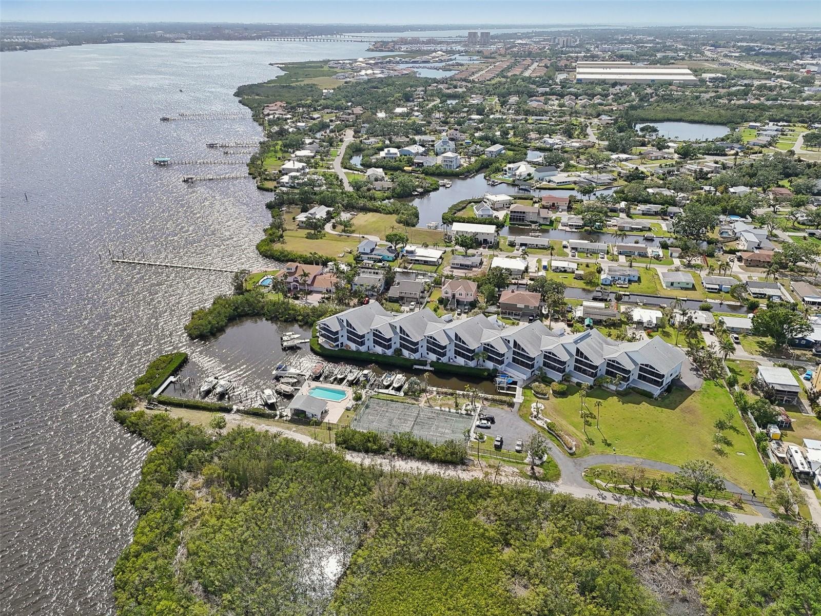 515 LEFFINGWELL AVE #211, ELLENTON, FL, 34222