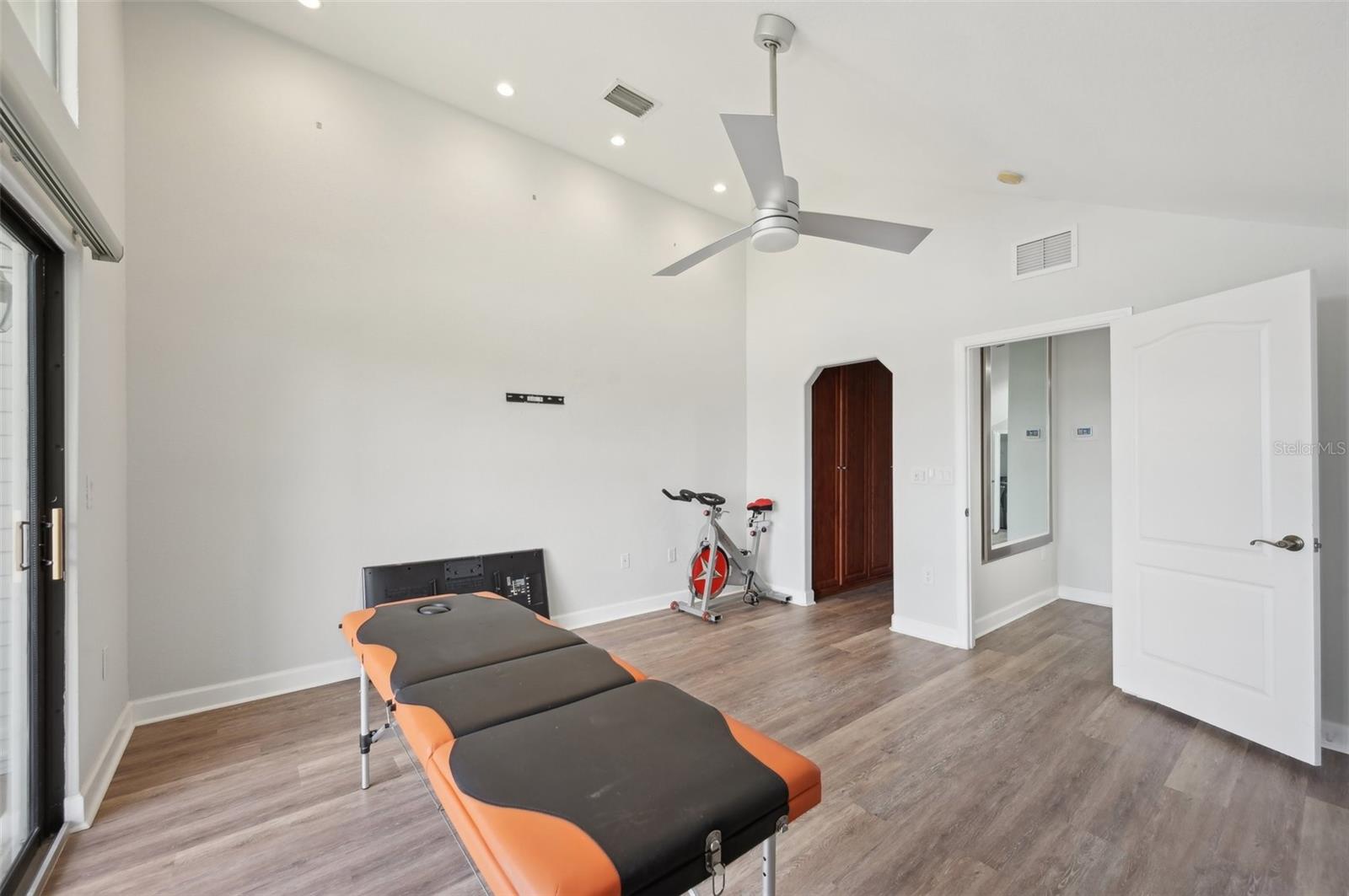 515 LEFFINGWELL AVE #211, ELLENTON, FL, 34222