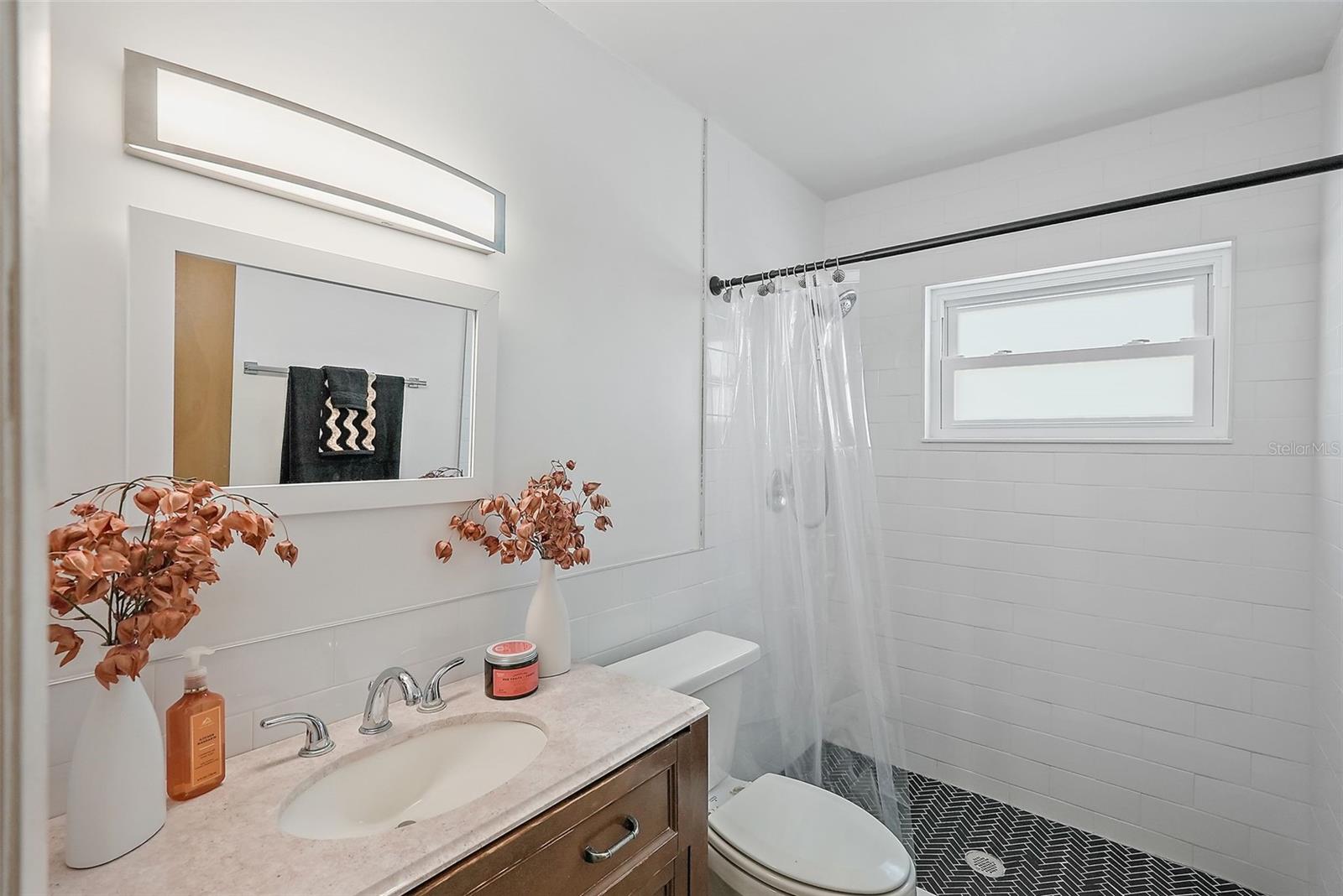 5246 81 ST N #24, ST PETERSBURG, FL, 33709