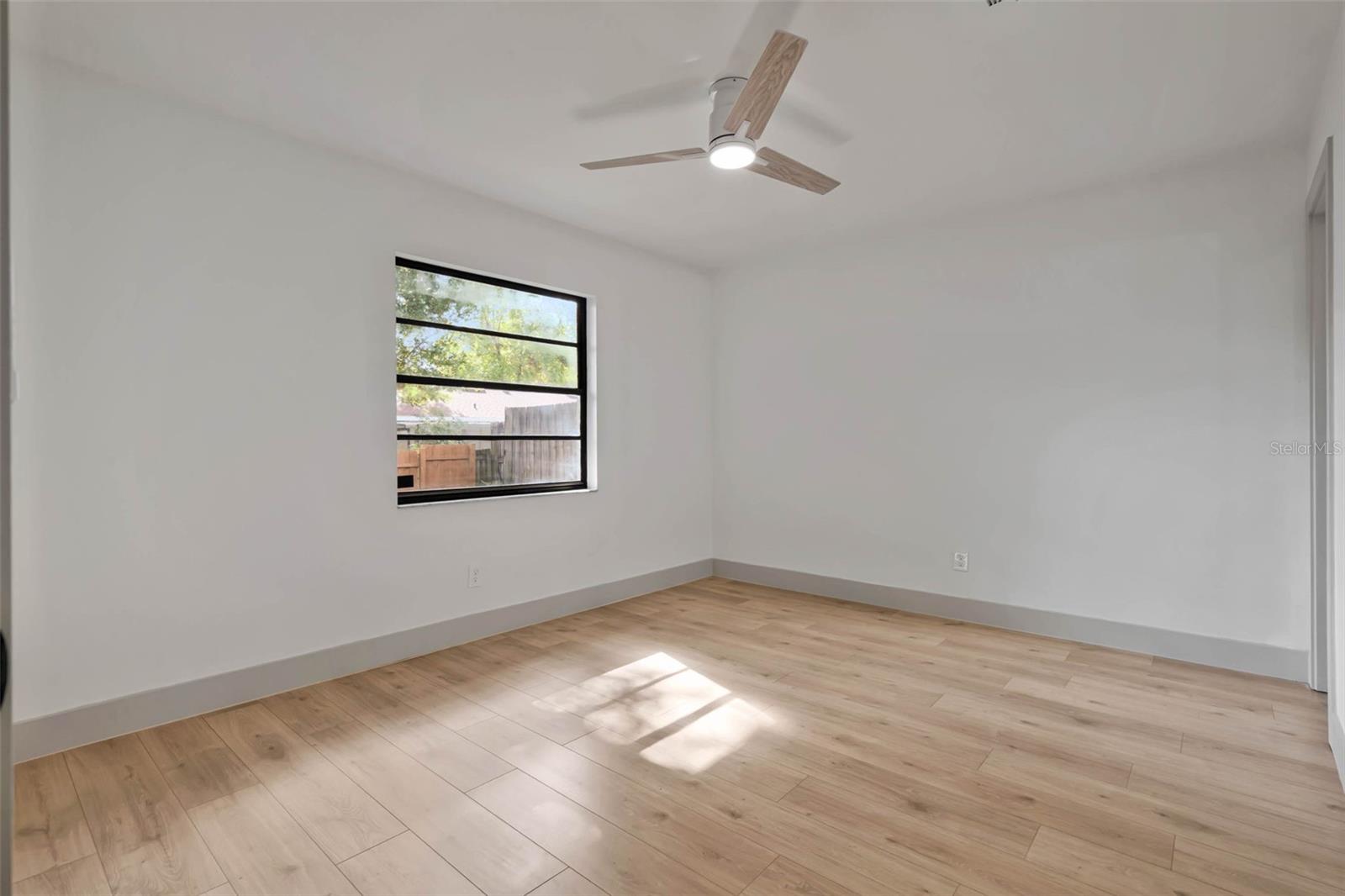 261 EDGEWOOD DR, CLERMONT, FL, 34711