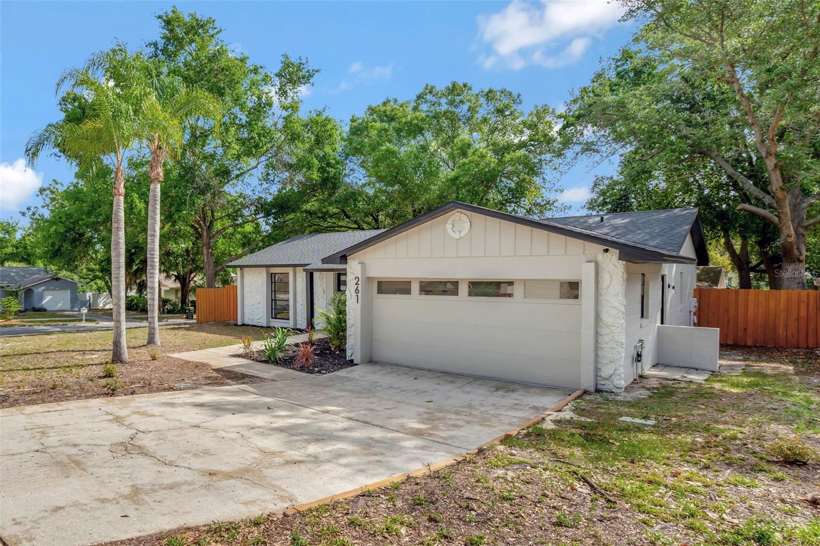 261 EDGEWOOD DR, CLERMONT, FL, 34711