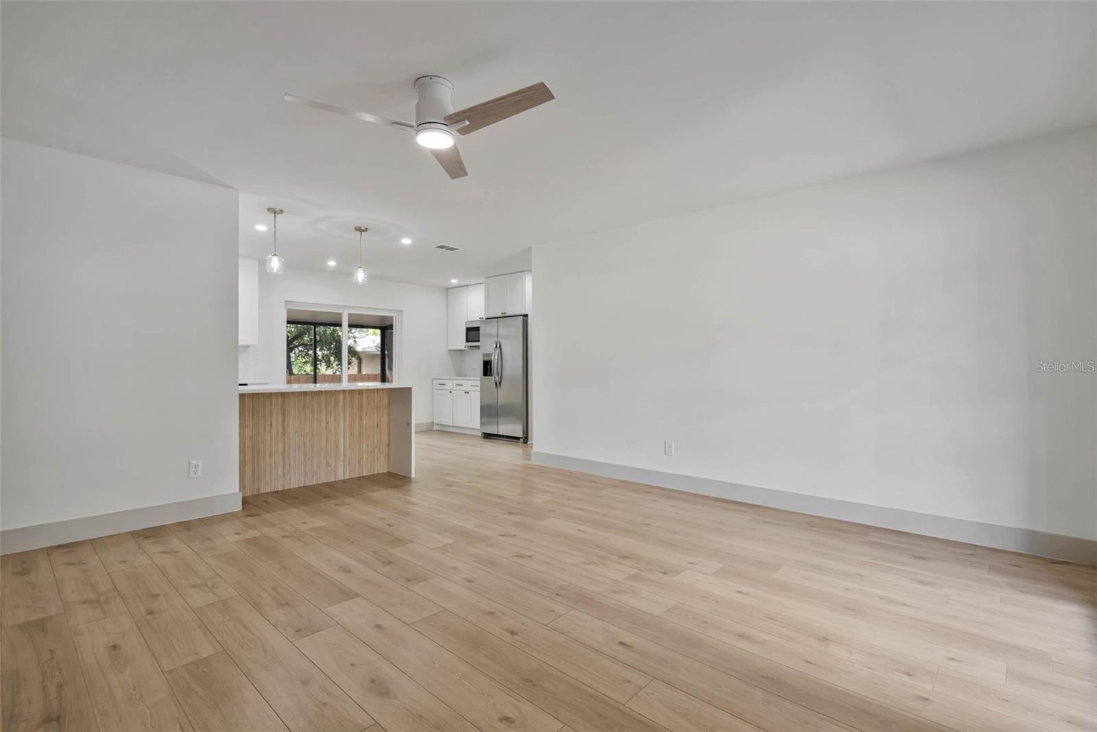 261 EDGEWOOD DR, CLERMONT, FL, 34711