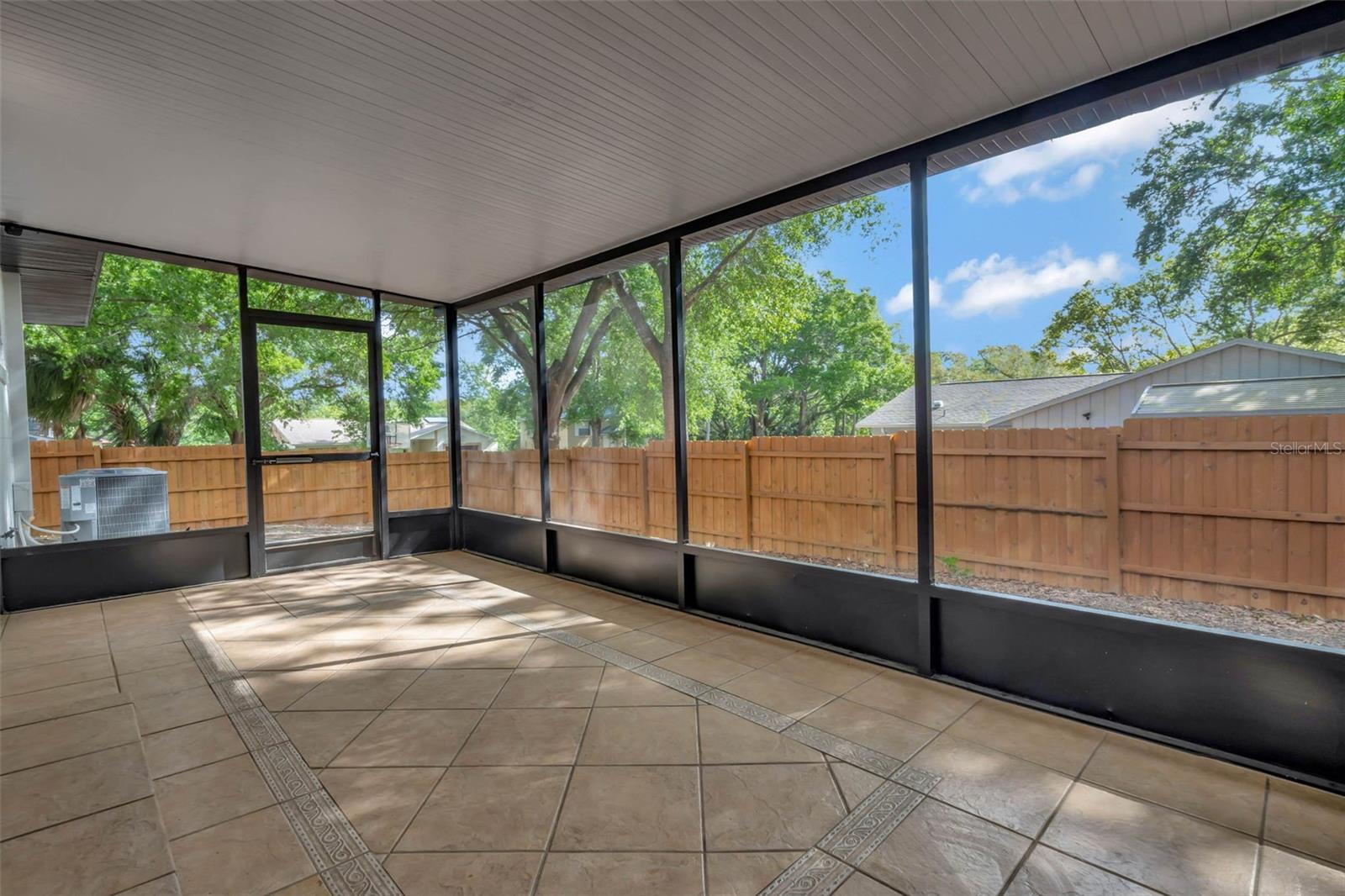 261 EDGEWOOD DR, CLERMONT, FL, 34711