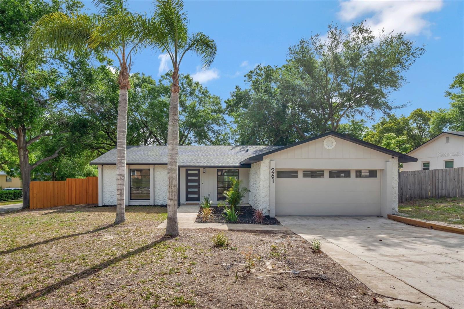261 EDGEWOOD DR, CLERMONT, FL, 34711
