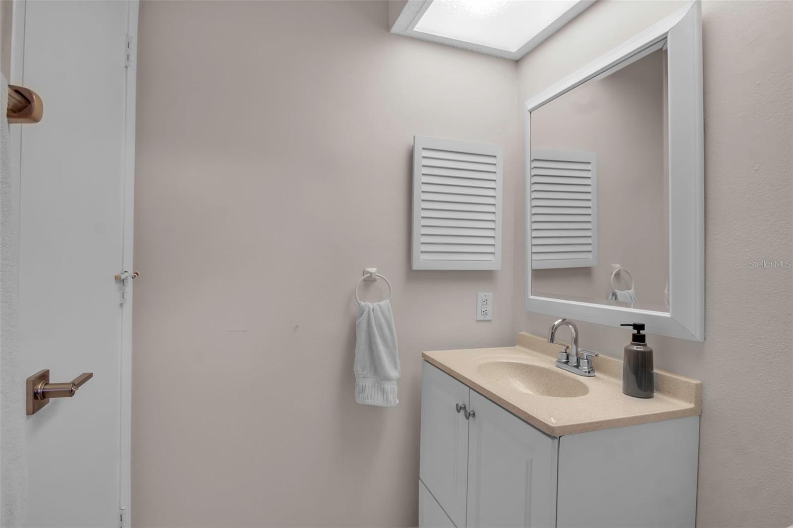 721 N JEFFERSON AVE #721, SARASOTA, FL, 34237