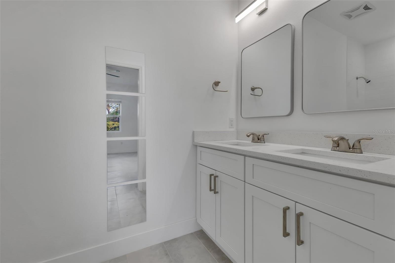 488 SUNSET RD N, ROTONDA WEST, FL, 33947