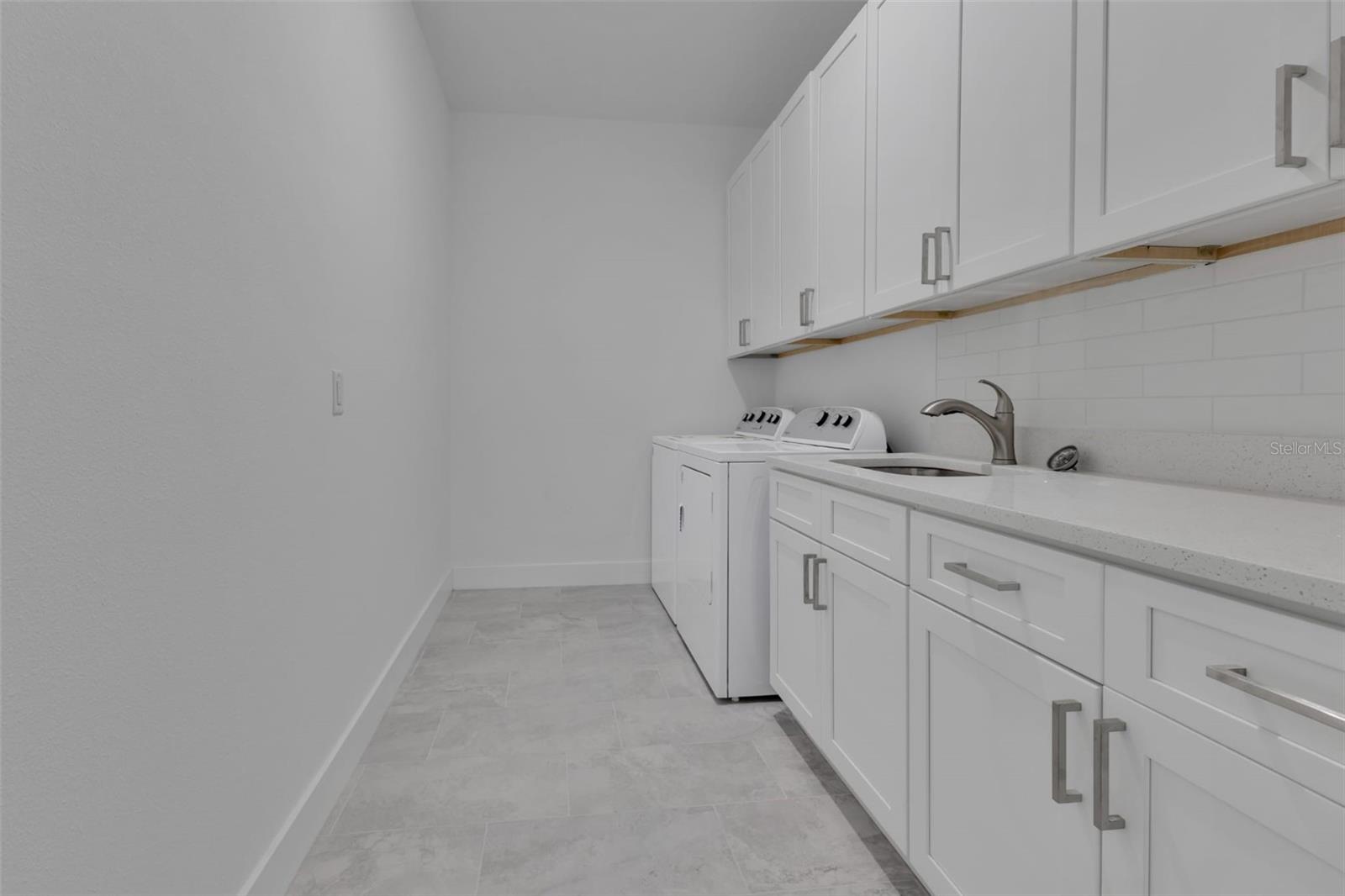 488 SUNSET RD N, ROTONDA WEST, FL, 33947