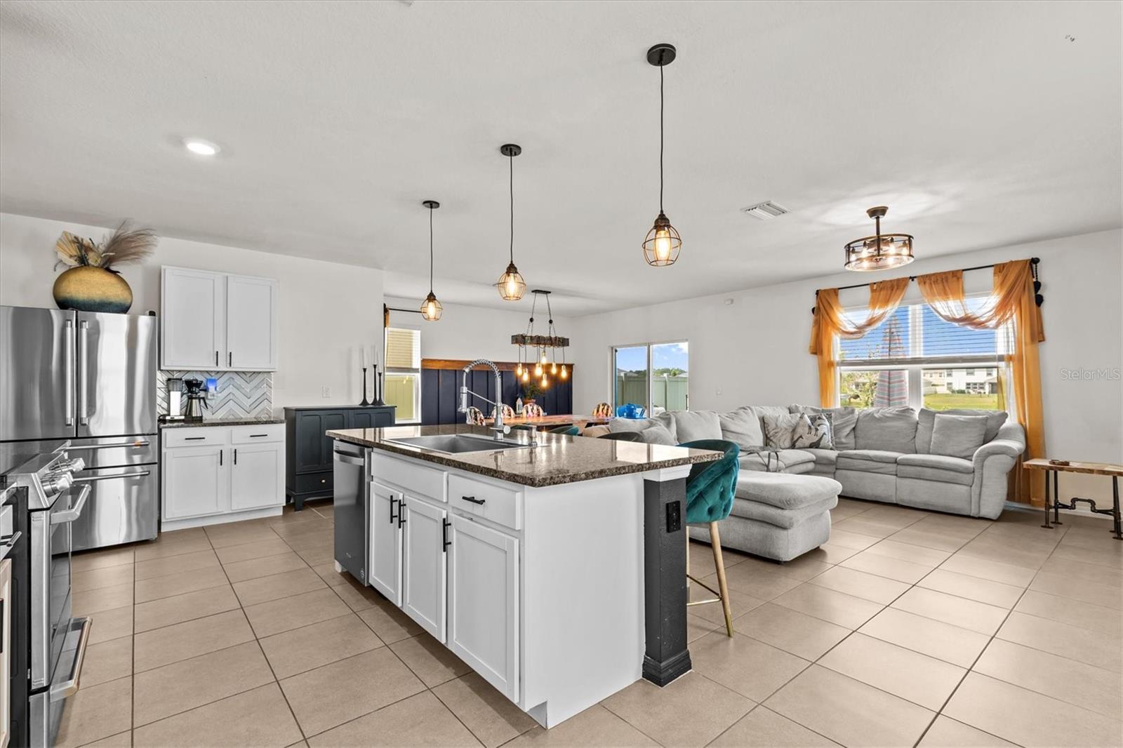 10937 PENNY GALE LOOP, SAN ANTONIO, FL, 33576