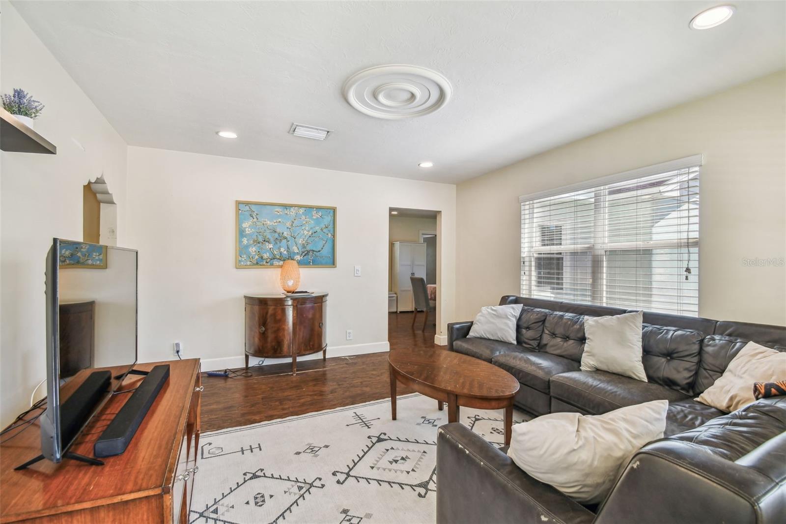 503 N MACDILL AVE, TAMPA, FL, 33609