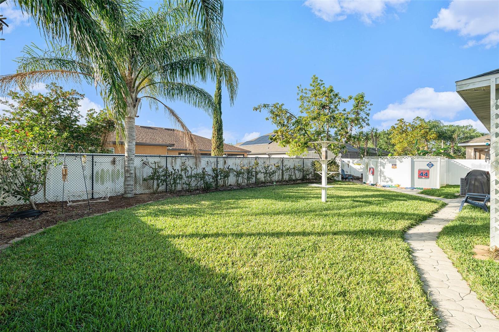 3805 MILFLORES DR, SUN CITY CENTER, FL, 33573