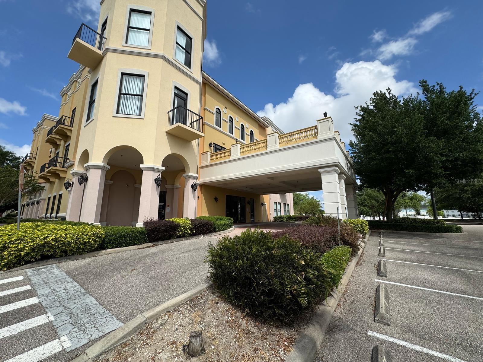 5749 WESTGATE DR #Unit 305, ORLANDO, FL, 32835