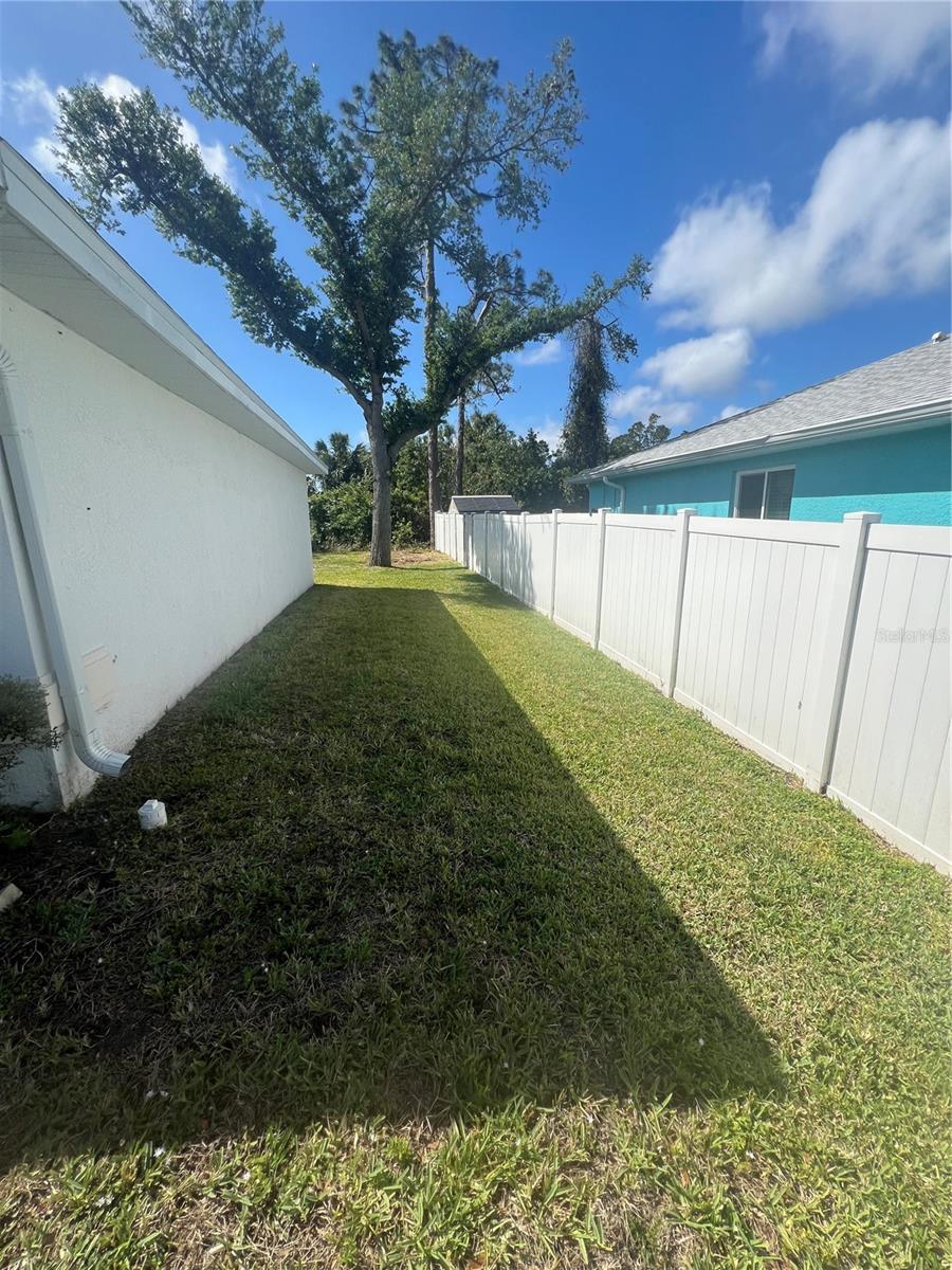 2165 VILLA GREEN AVE, NORTH PORT, FL, 34288