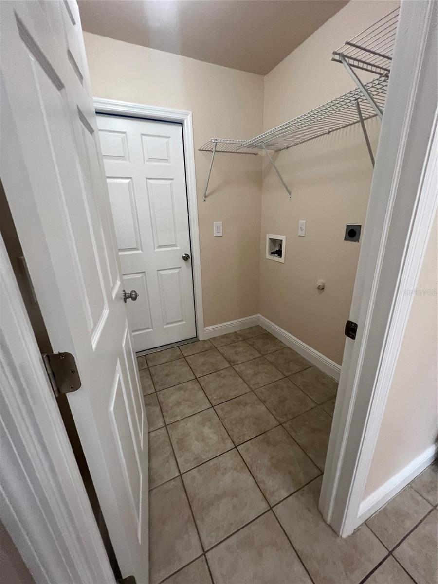 2165 VILLA GREEN AVE, NORTH PORT, FL, 34288