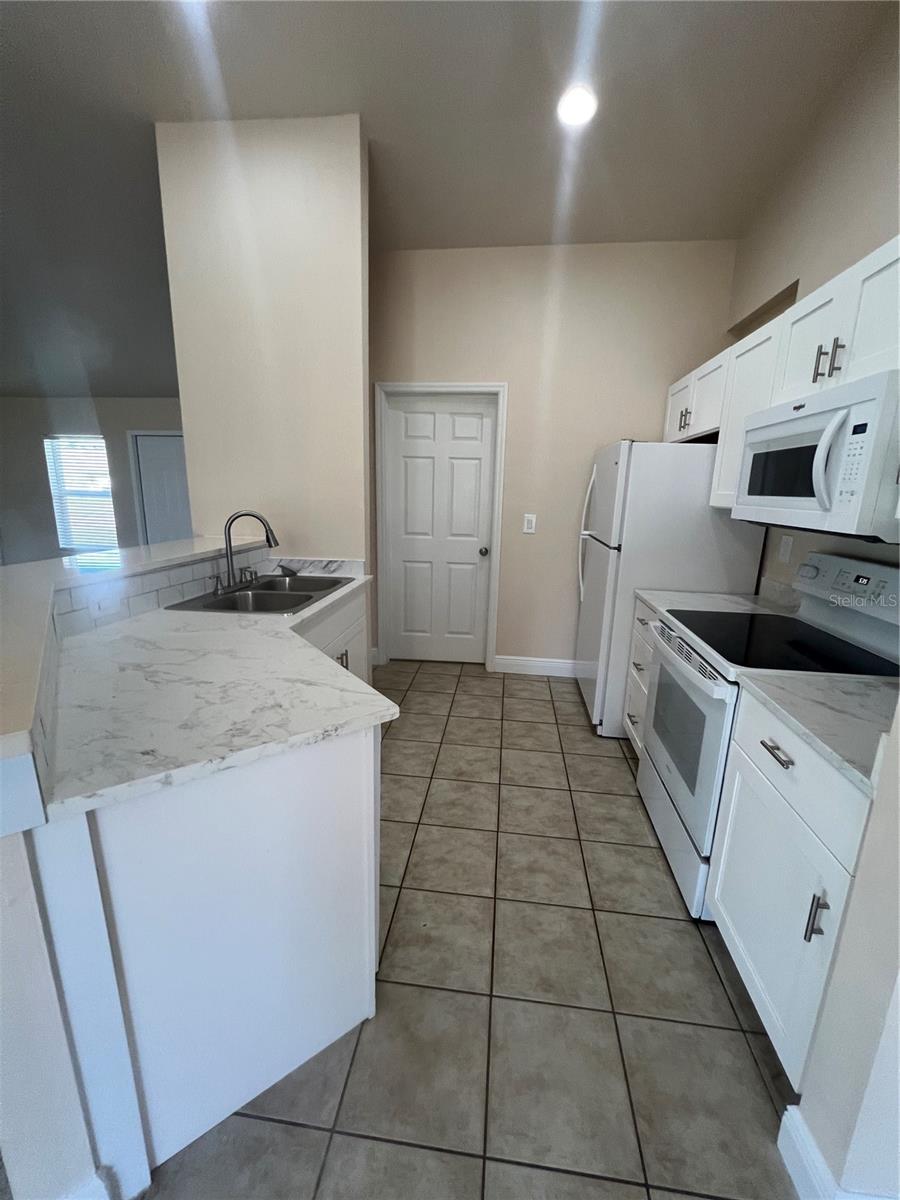 2165 VILLA GREEN AVE, NORTH PORT, FL, 34288