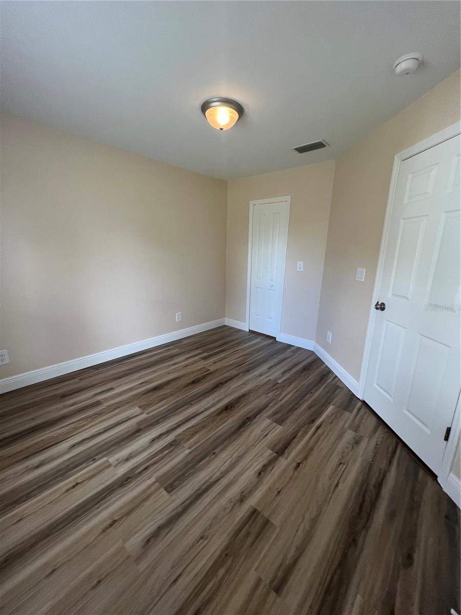 2165 VILLA GREEN AVE, NORTH PORT, FL, 34288