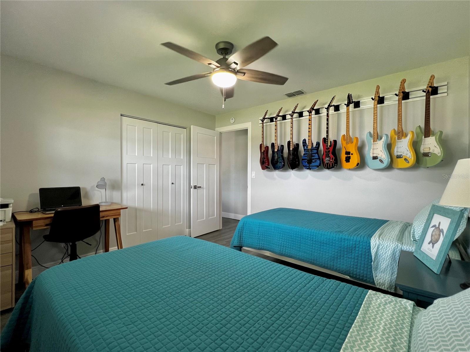 217 W LAKE DAMON DR, AVON PARK, FL, 33825