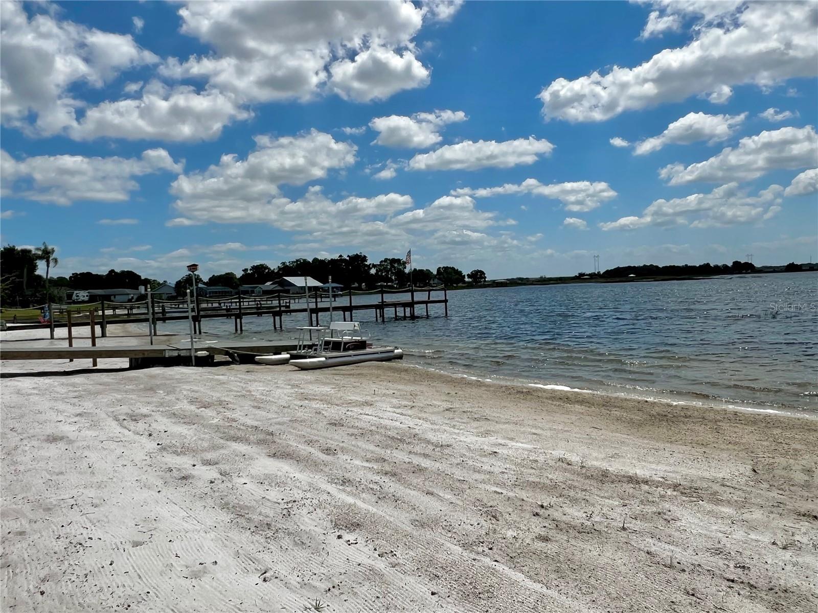 217 W LAKE DAMON DR, AVON PARK, FL, 33825