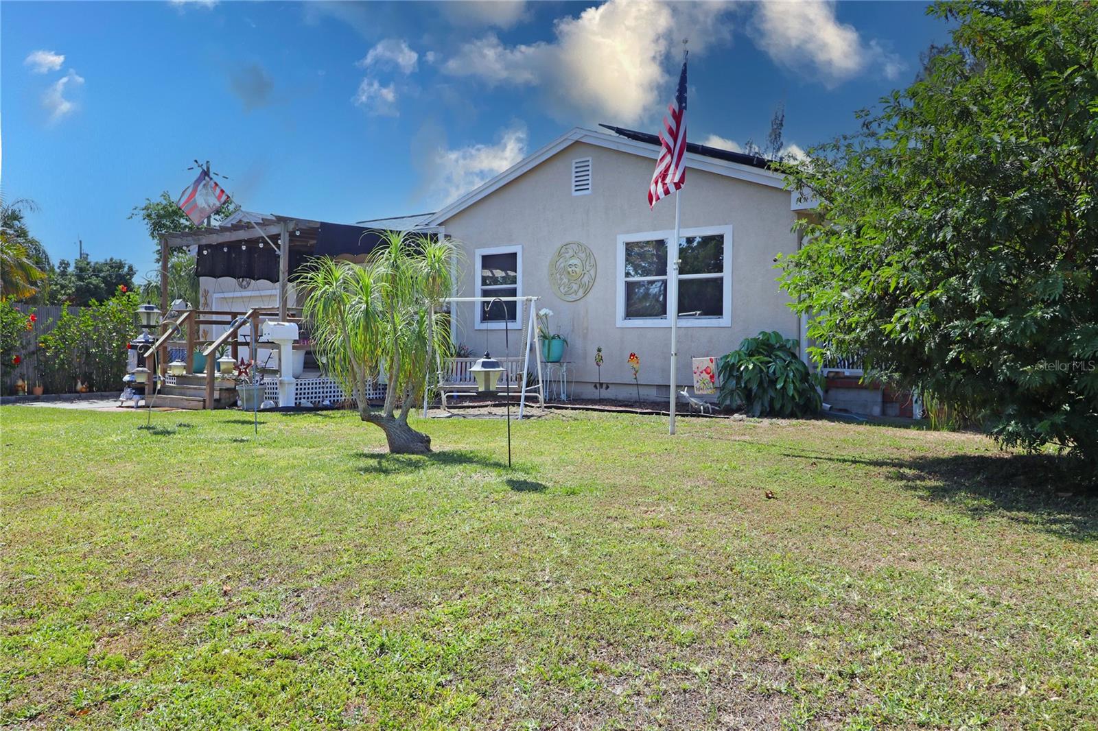 2132 40TH AVE N, ST PETERSBURG, FL, 33714