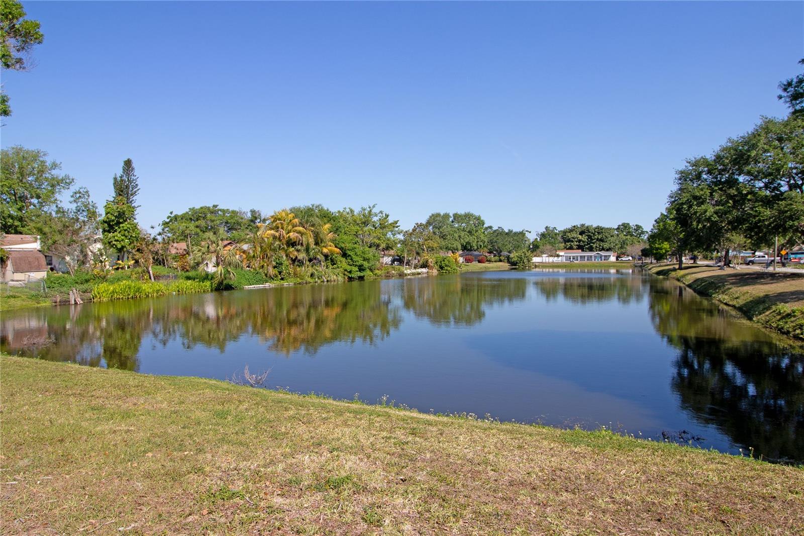 2132 40TH AVE N, ST PETERSBURG, FL, 33714