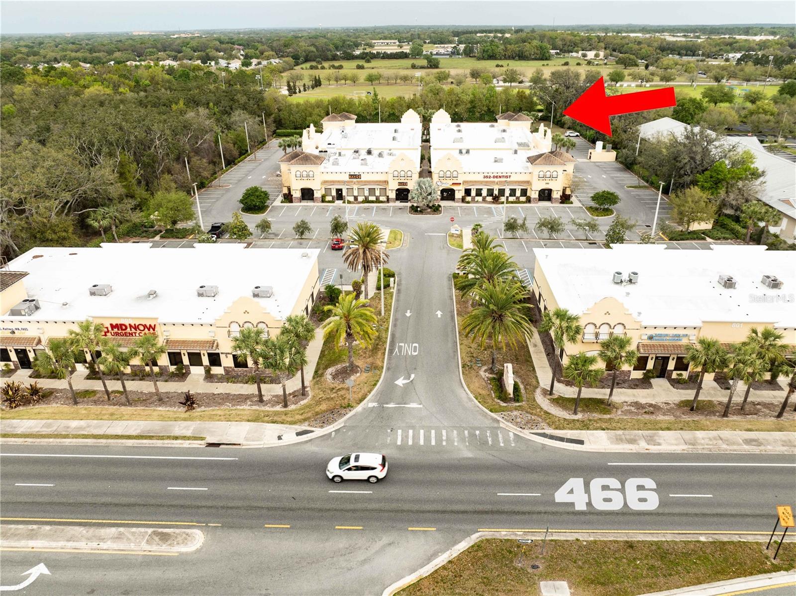 809 COUNTY ROAD 466 #202C, LADY LAKE, FL, 32159