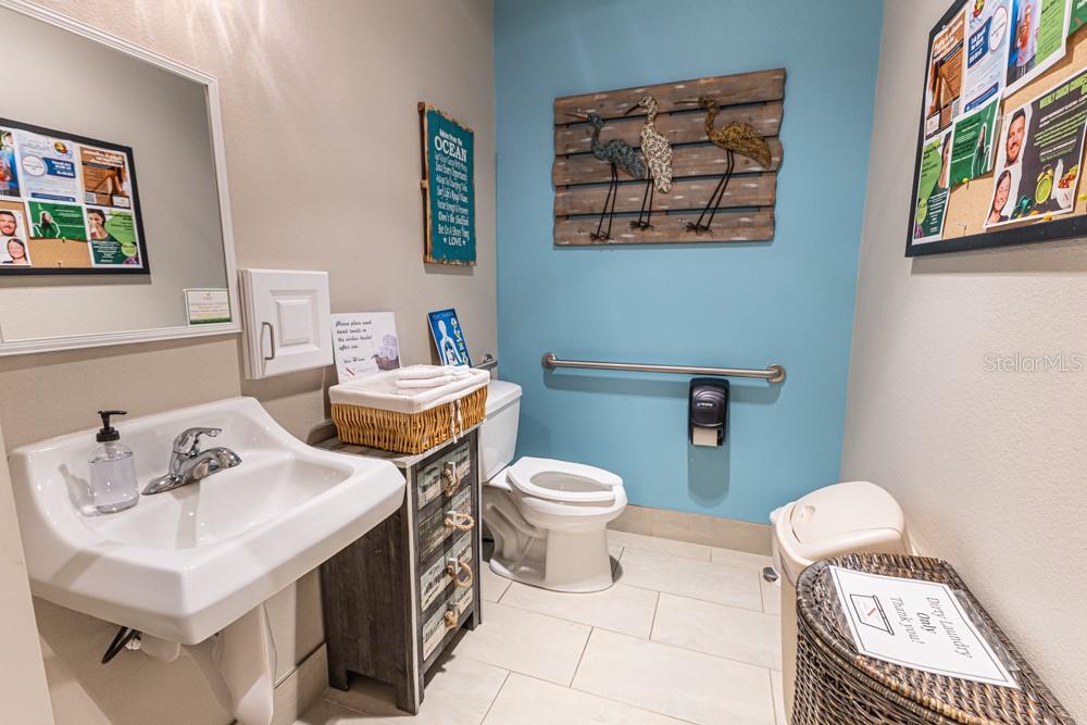 809 COUNTY ROAD 466 #202C, LADY LAKE, FL, 32159
