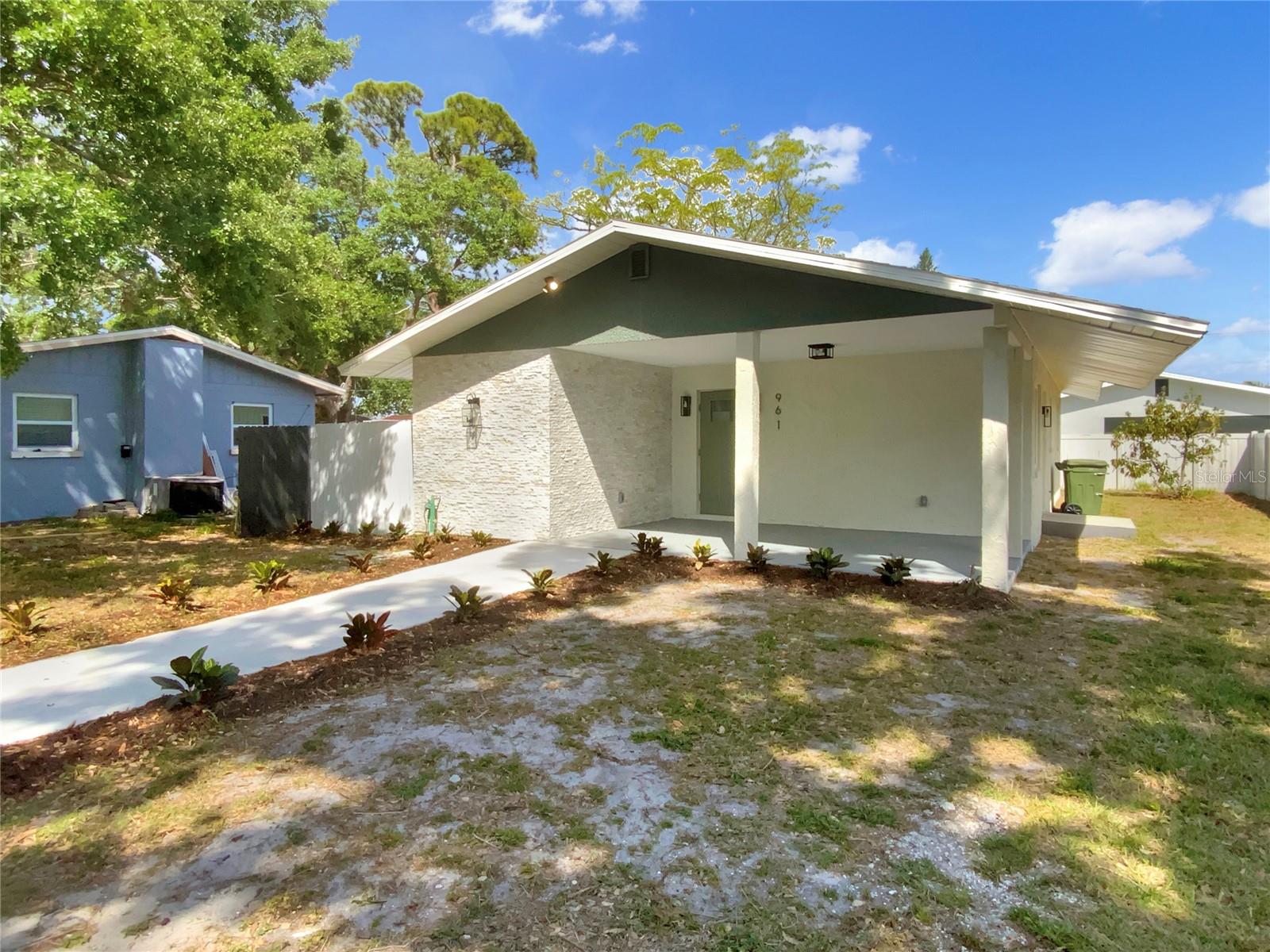961 CHARLOTTE AVE, SARASOTA, FL, 34237
