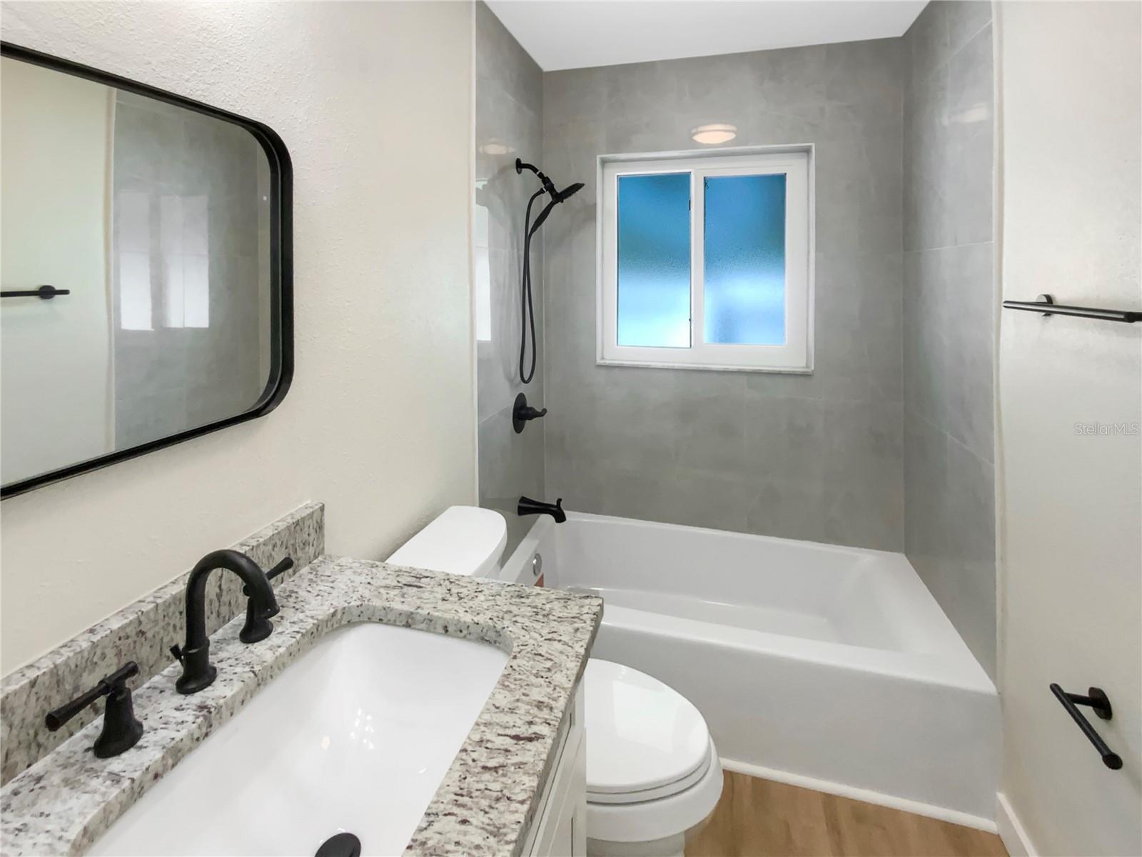 961 CHARLOTTE AVE, SARASOTA, FL, 34237