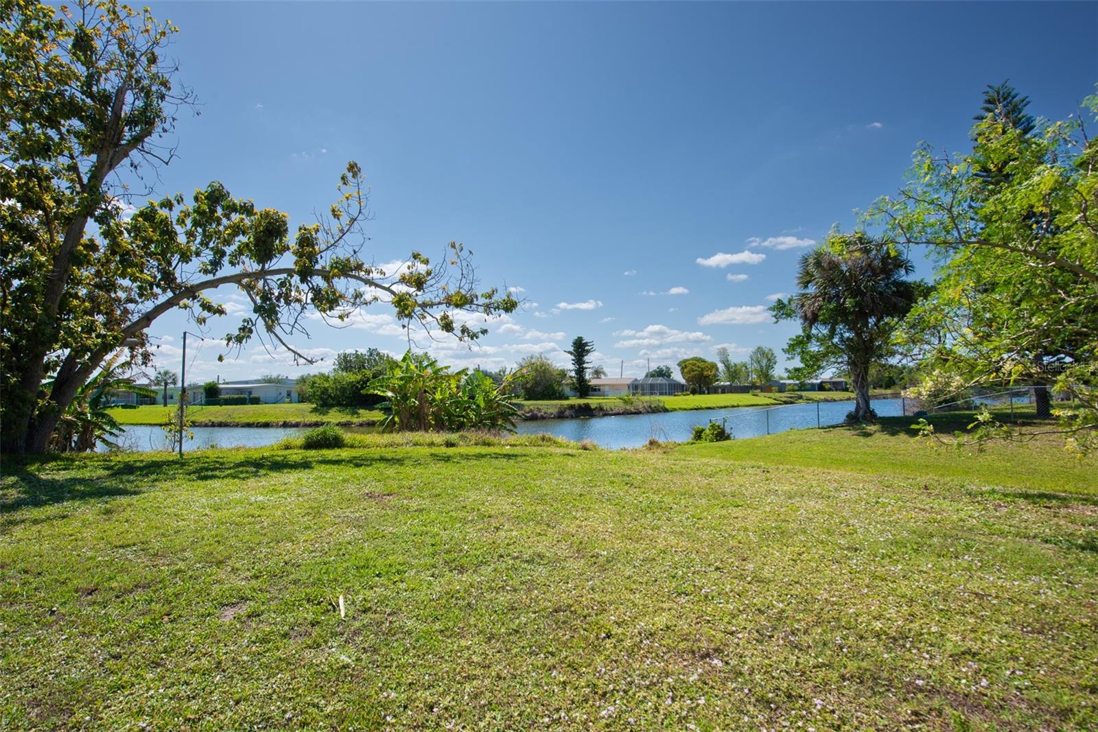 2230 HARBOR BLVD, PORT CHARLOTTE, FL, 33952