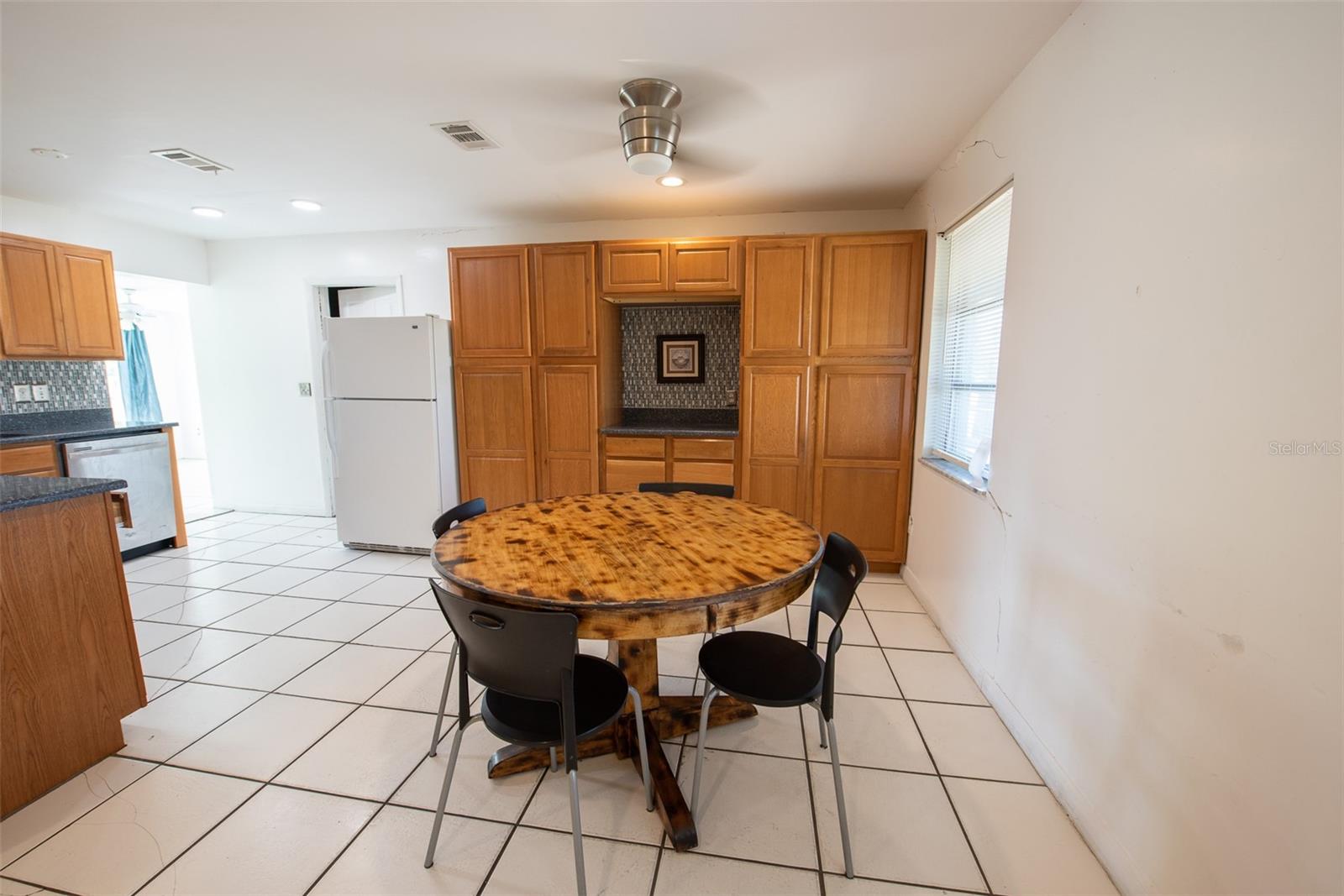 2230 HARBOR BLVD, PORT CHARLOTTE, FL, 33952