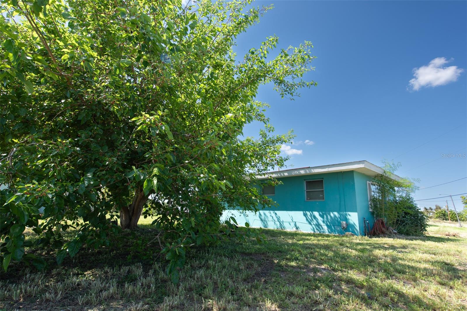 2230 HARBOR BLVD, PORT CHARLOTTE, FL, 33952