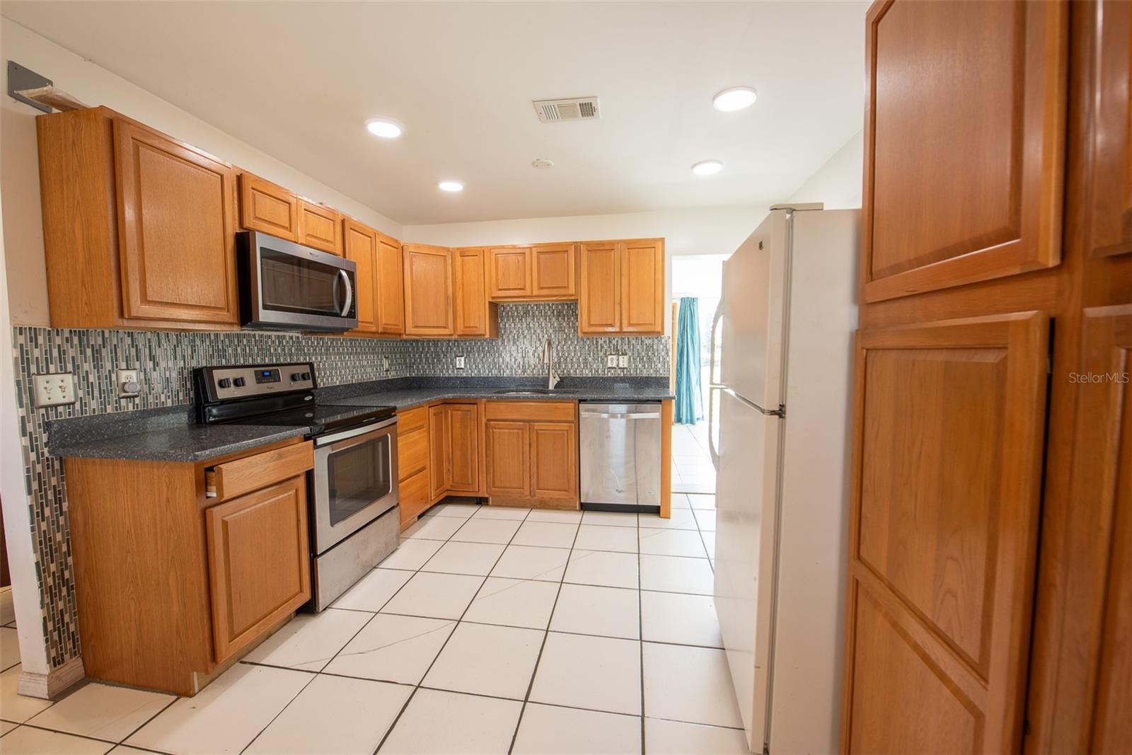 2230 HARBOR BLVD, PORT CHARLOTTE, FL, 33952