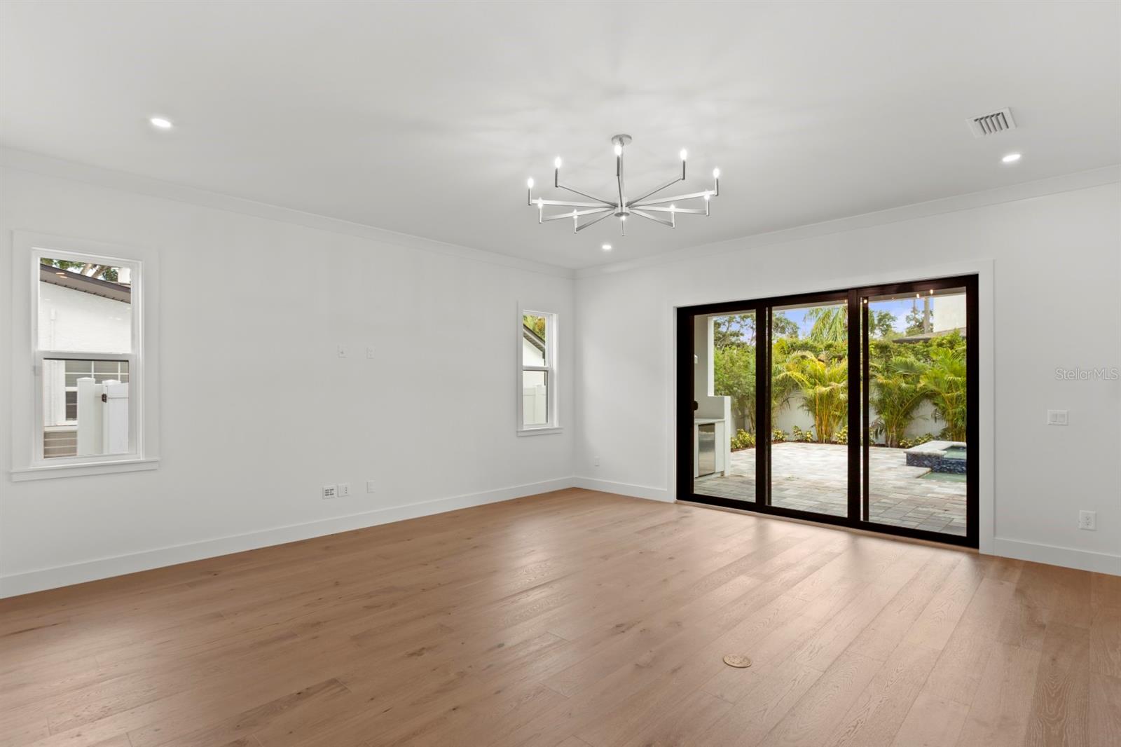 3406 W ALLINE AVE, TAMPA, FL, 33611