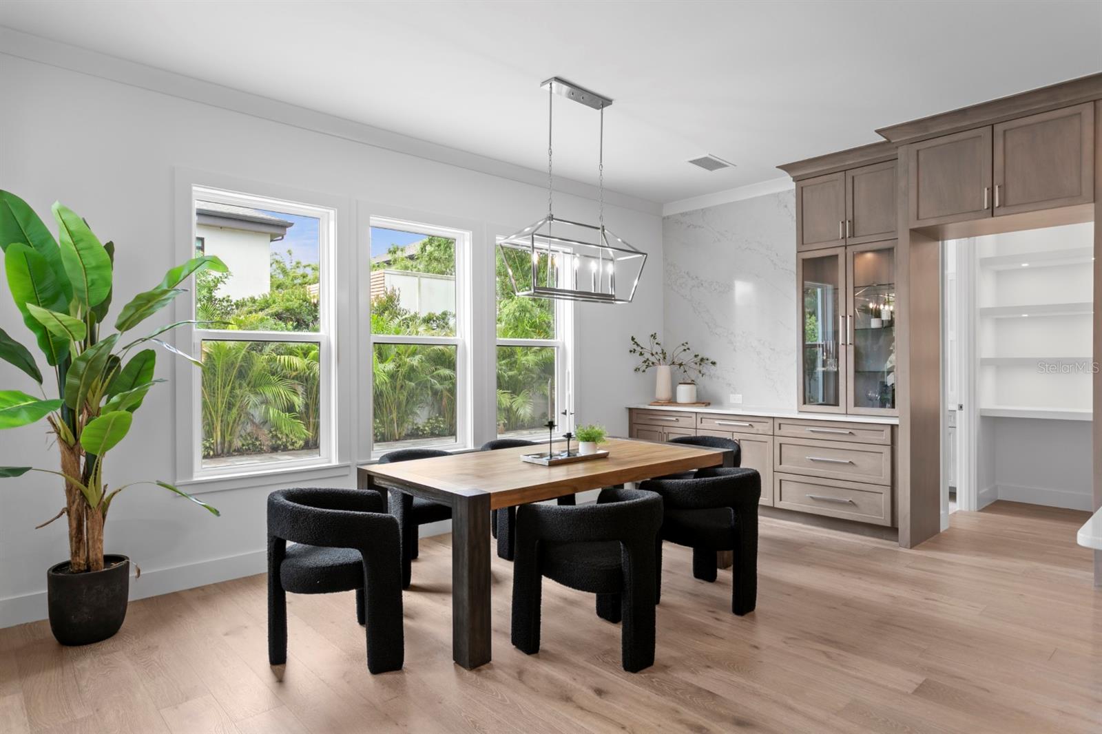 3406 W ALLINE AVE, TAMPA, FL, 33611